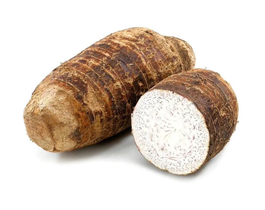 Malanga fresca entera y en corte